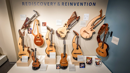 exhibit9-namm.jpg (397116 bytes)